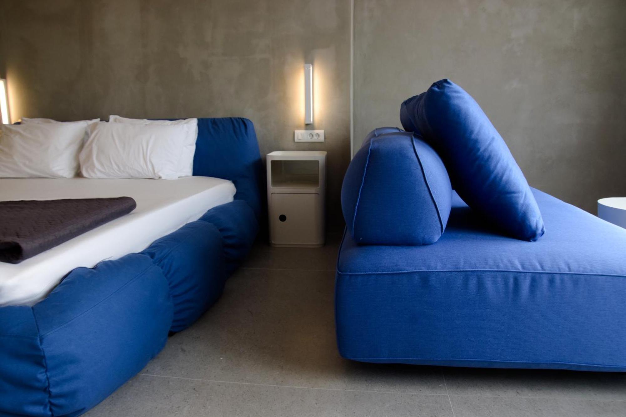 99 Adrianou Apartments Афины Экстерьер фото