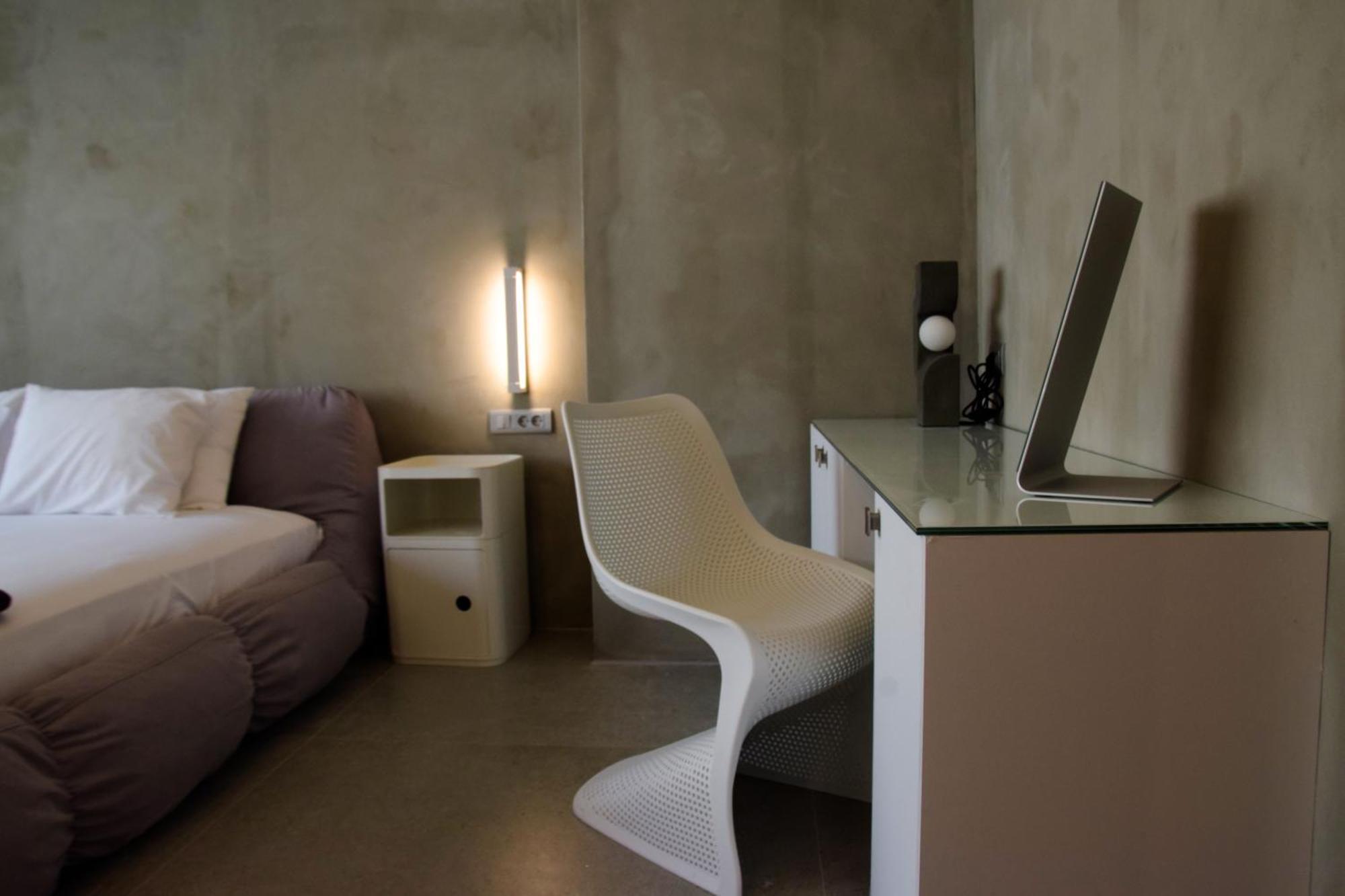 99 Adrianou Apartments Афины Экстерьер фото